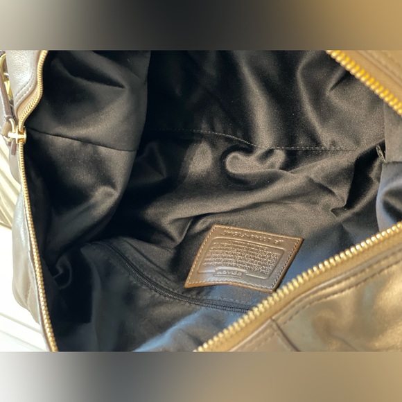 Authentic Coach Ashley Metallic Satchel - Picture 3 of 5